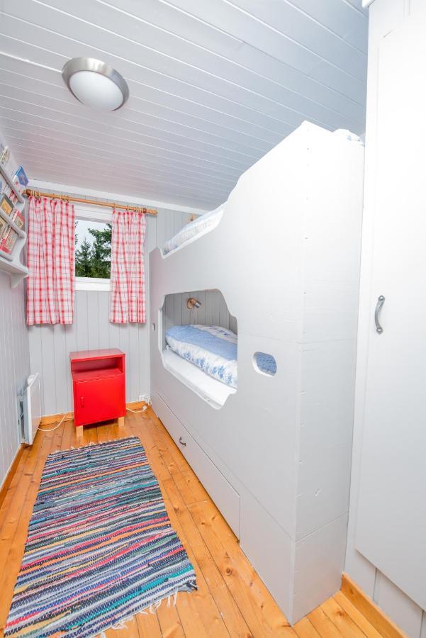 Naerglimt - Cabin By The Lake Naera Sjusjøen Exterior foto